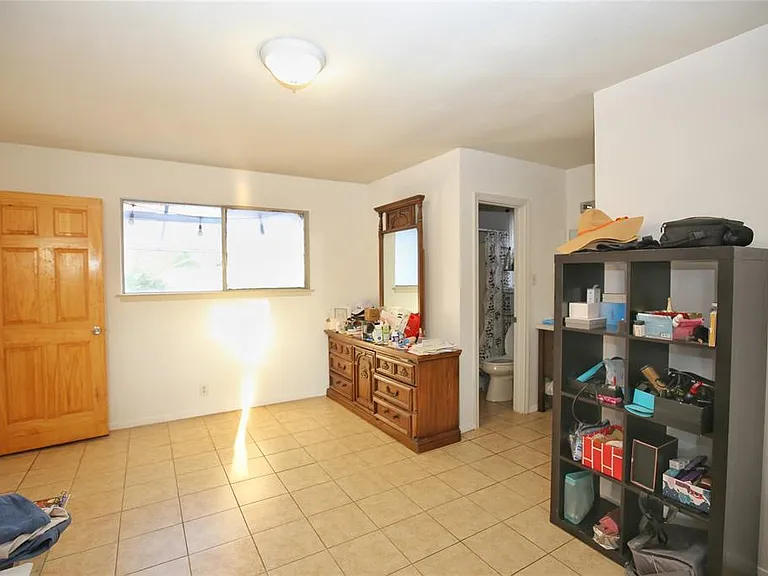204 Deerfield Park Dr — Photo 9