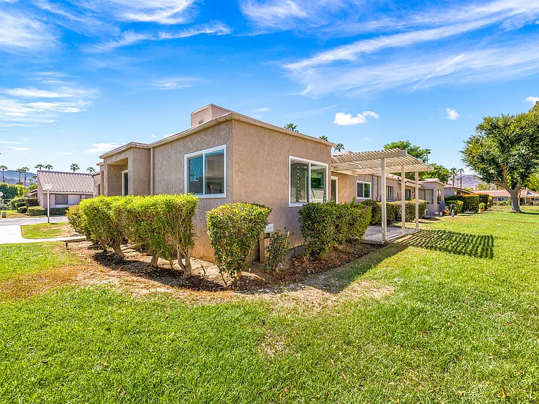 74930 San Simeon Dr — Photo 18