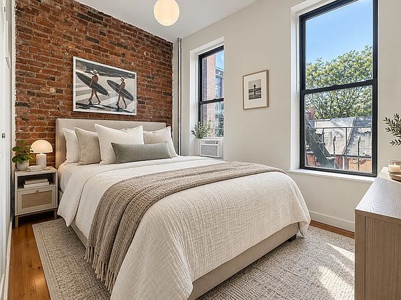 2nd image of 259 Bleecker St APT 15