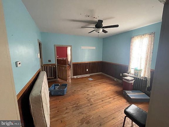 5th image of 426 E Logan St #424