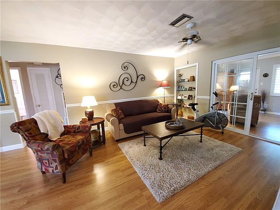 5th image of 1470 San Charles Dr