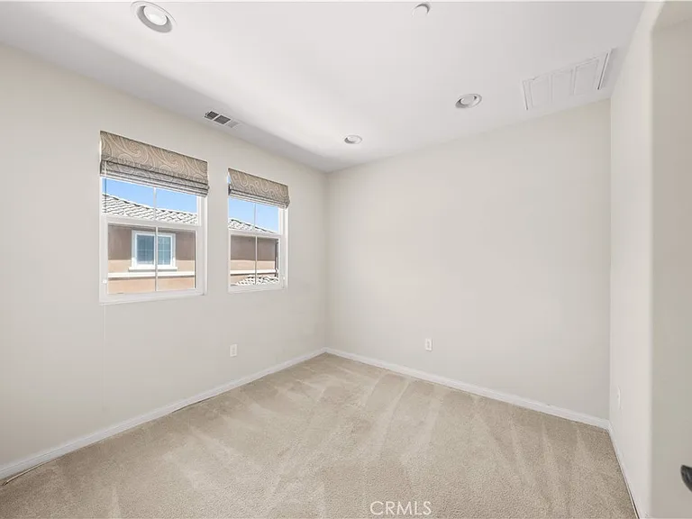 352 Golden Bear Ln — Photo 17