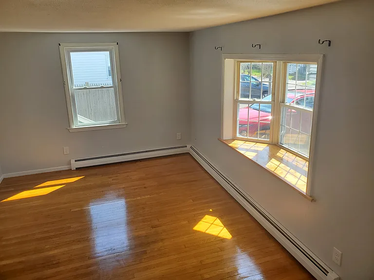 27 Hope St — Photo 5