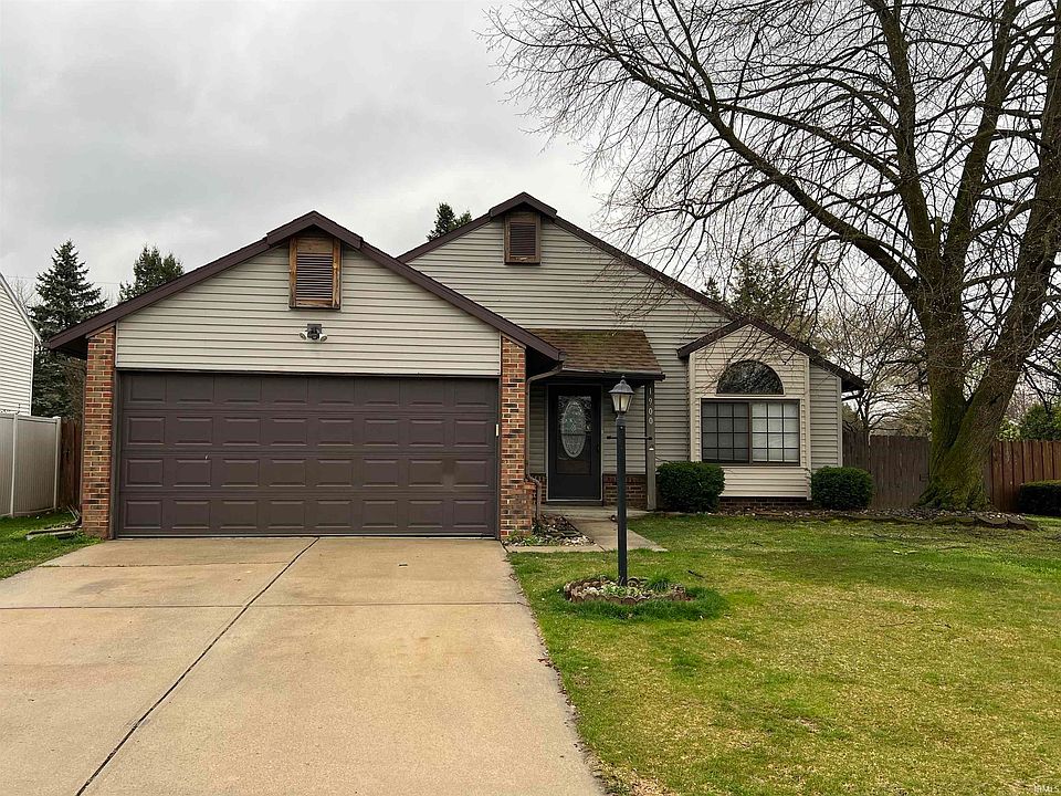 1st image of 1900 Woodland Dr