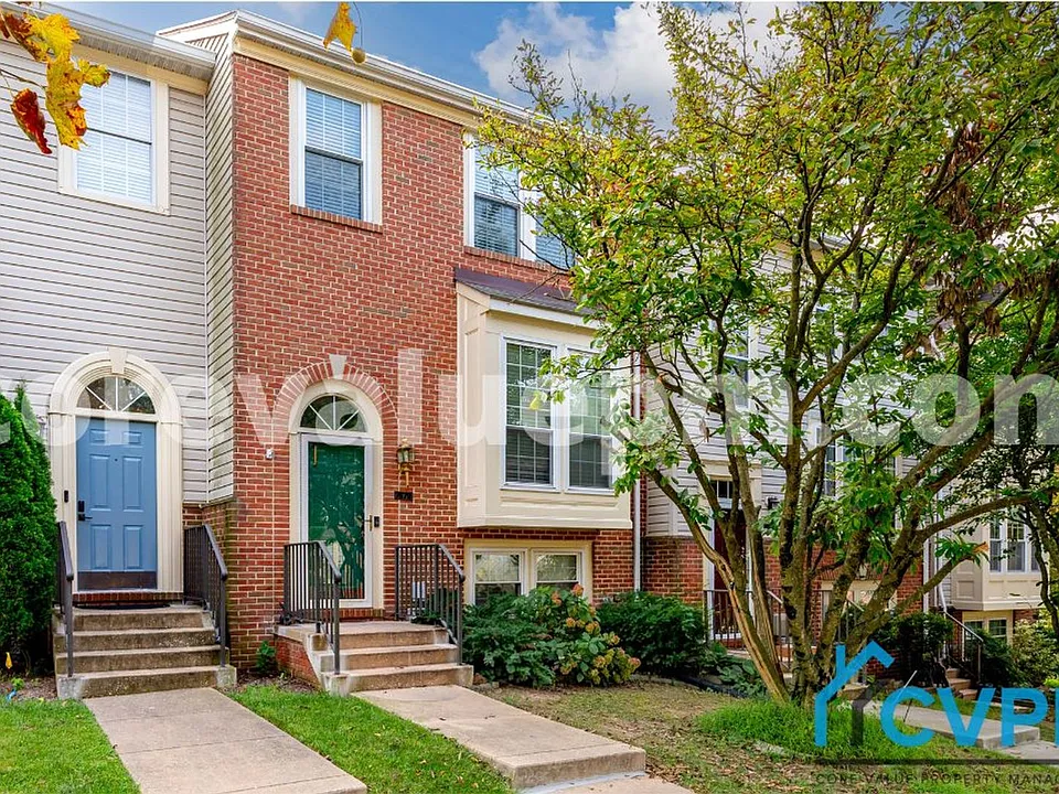 7679 Blueberry Hill Ln