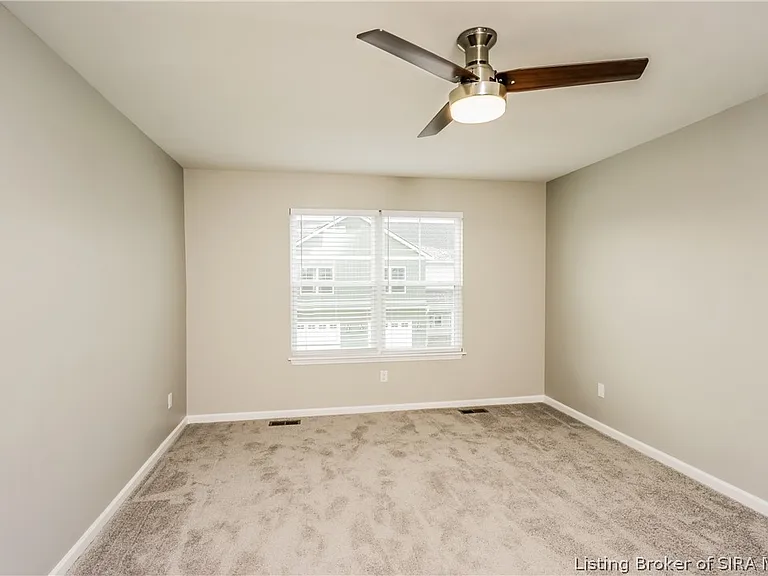 2063 N Sarah Dr — Photo 10