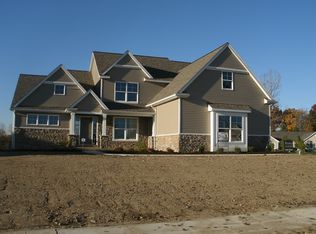 8018 Quarry Rd, Holland, OH 43528