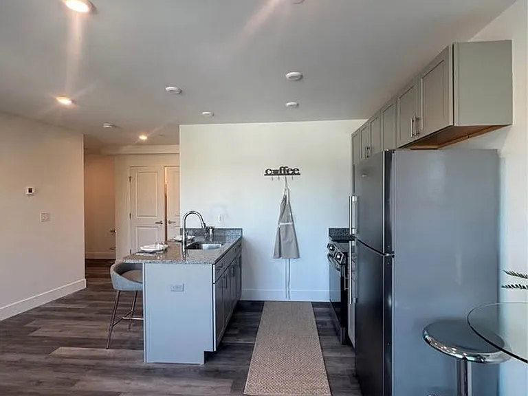585 ESSEX STREET — Photo 55
