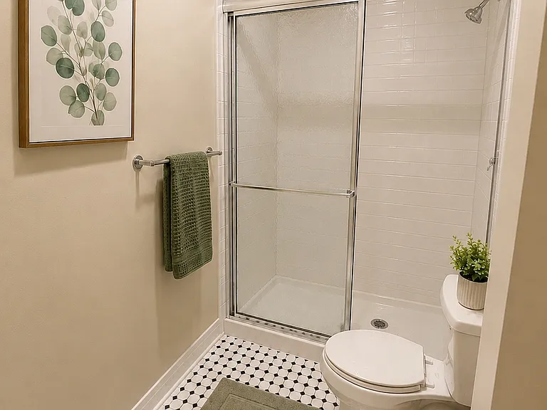 803 E 6th St #107 — Photo 7