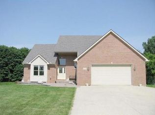 4080 Belle Ridge Dr, Dryden, MI 48428