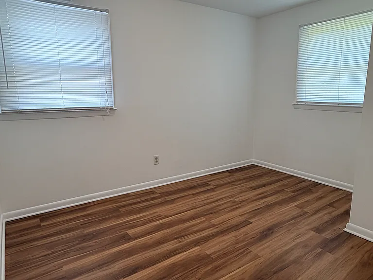 1942 Crooked Oak Dr — Photo 33