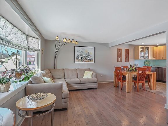 5th image of 4071 Sesame Path