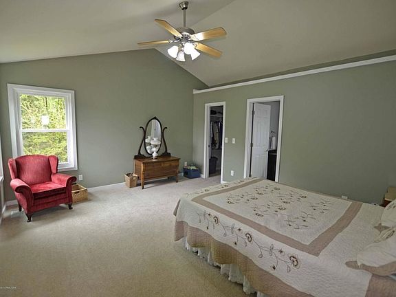 MASTER SUITE