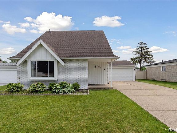 3rd image of 35728 Dunston Dr