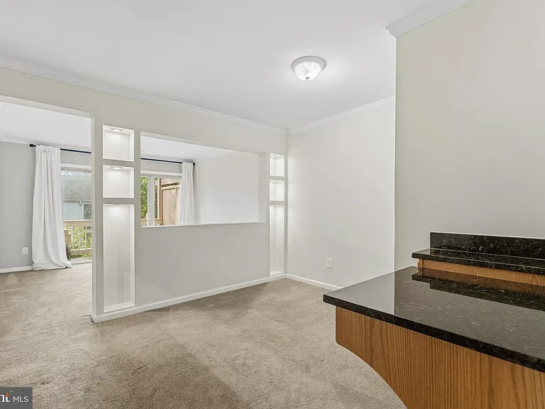 8511 Barrington Ct #S — Photo 4