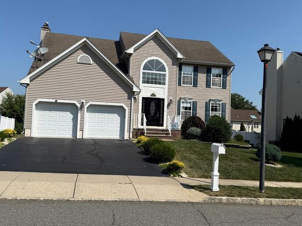 33 Constitution Way