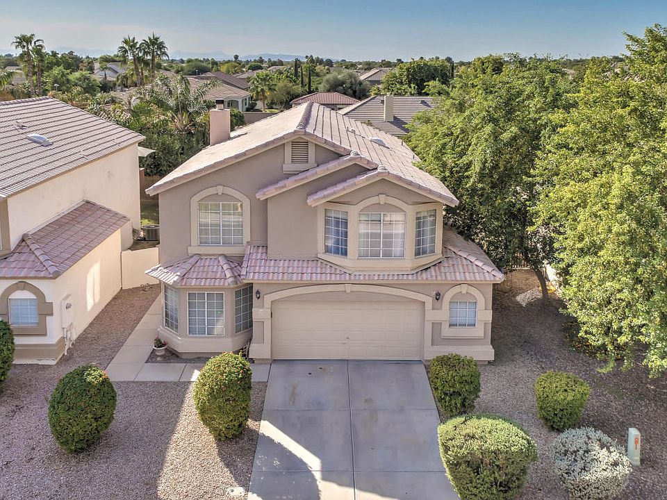 1st image of 1100 N Blackbird Dr