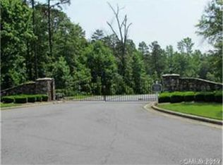 9725 Reedy Ln, Harrisburg, NC 28075