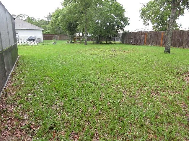 11348 Linden Dr — Photo 22