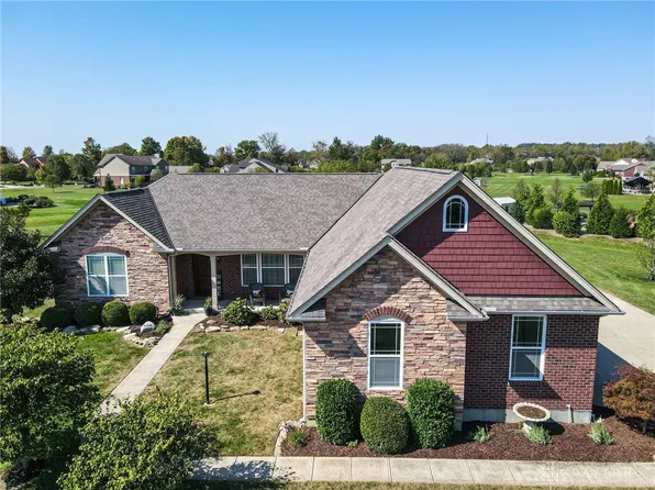 7361 Waterway Dr, Waynesville, OH 45068