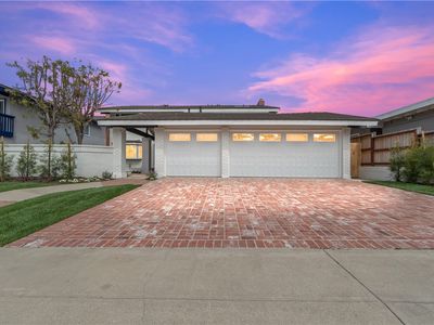 6781 Lawn Haven Dr, Huntington Beach, CA, 92648