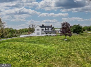 453 Rich Valley Rd, Carlisle, PA 17015