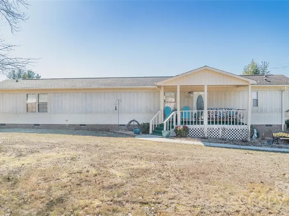 3993 Younttown Rd, Granite Falls, NC 28630