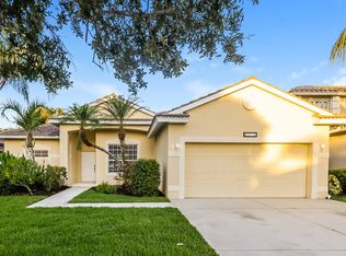 9513 Blue Stone Cir, Fort Myers, FL 33913