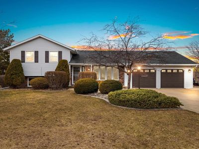2467 Valley Haven Ln, Green Bay, WI, 54311