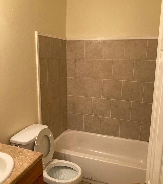 2nd image of 2906 Daniel Dr