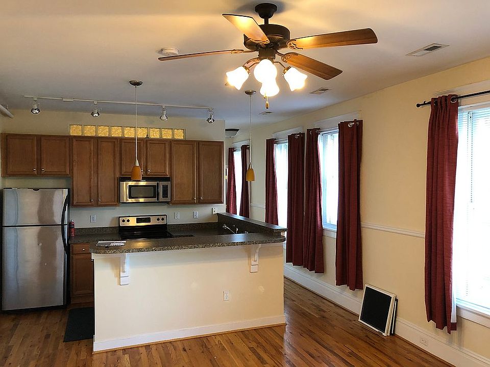 1st image of 1301 Porter St APT 401