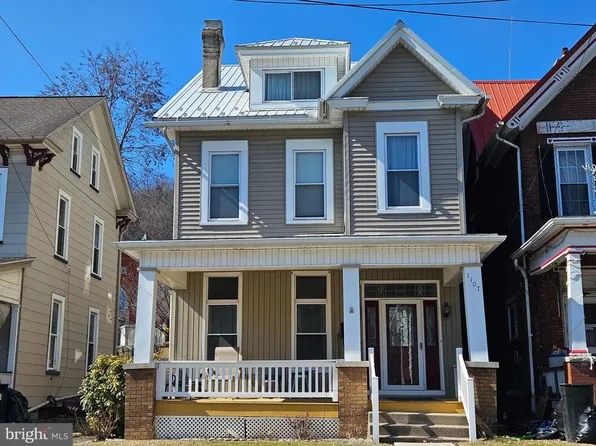 1107 Lincoln Ave, Tyrone, PA 16686