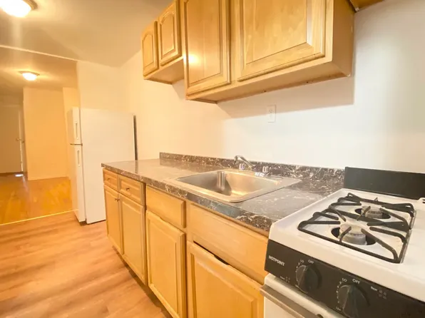 1777 1st Avenue 2S image 3 of 4