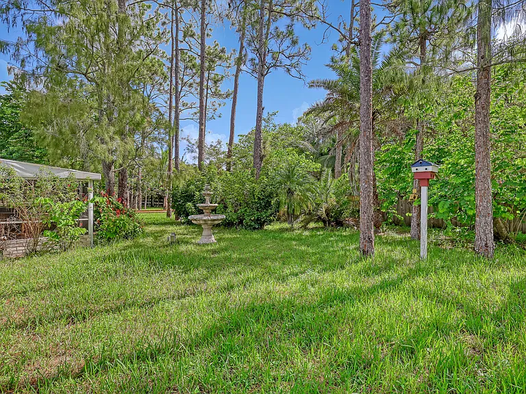 10780 Anderson Ln — Photo 76