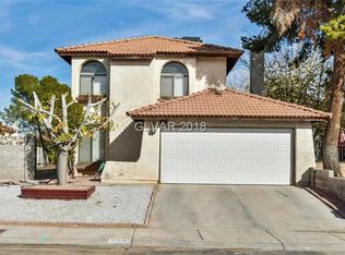696 Summer Heights Ln, Sunrise Manor, NV 89110