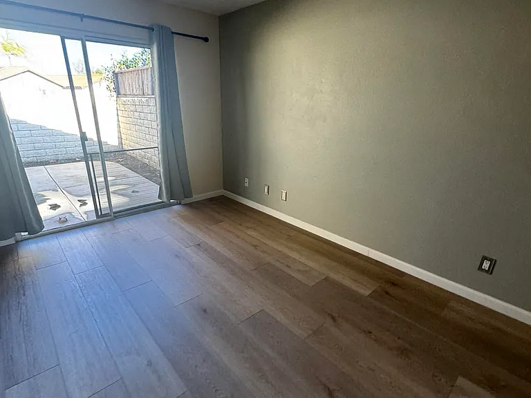 Carissa Dr — Photo 21