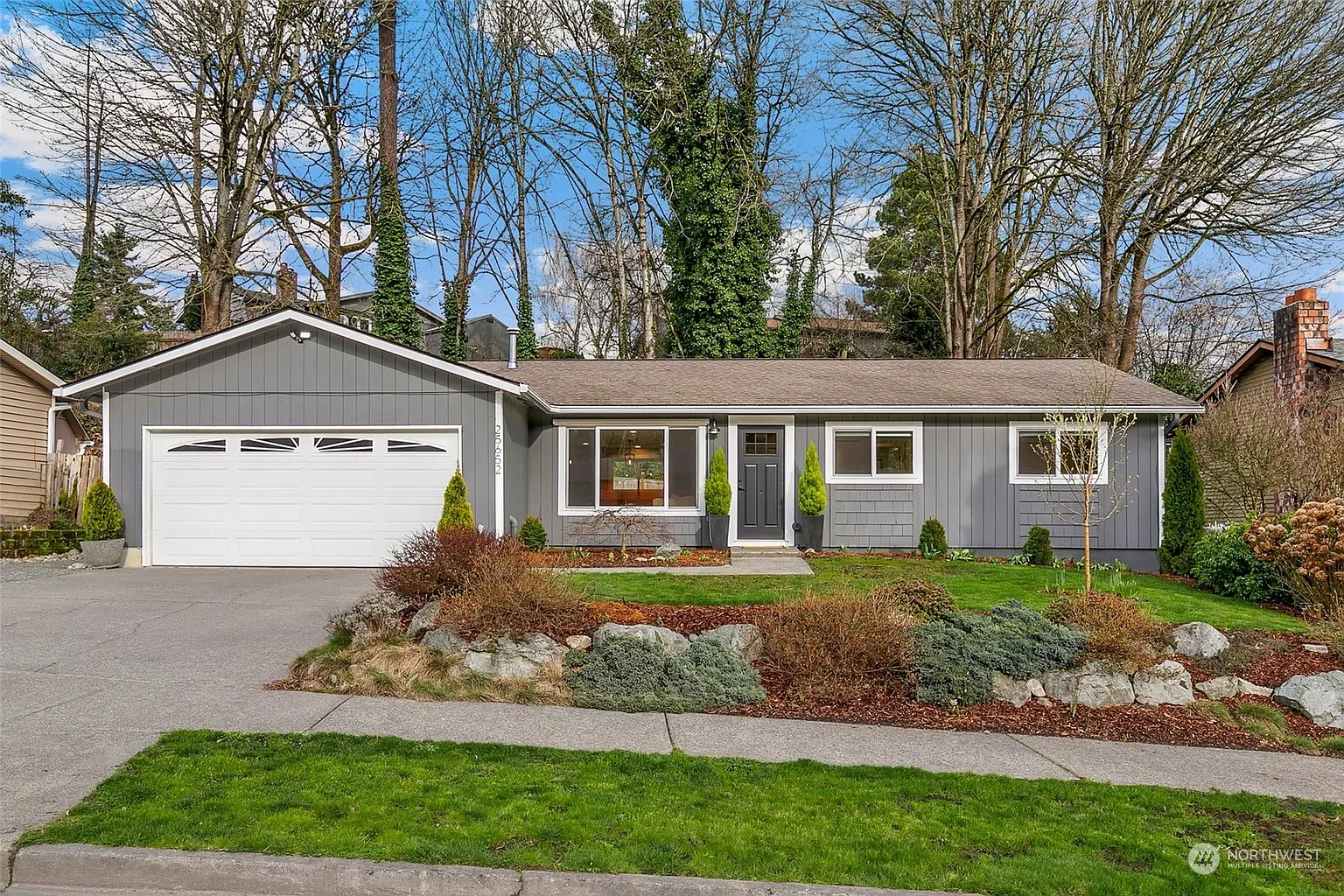 25652 45th Avenue S photo 1