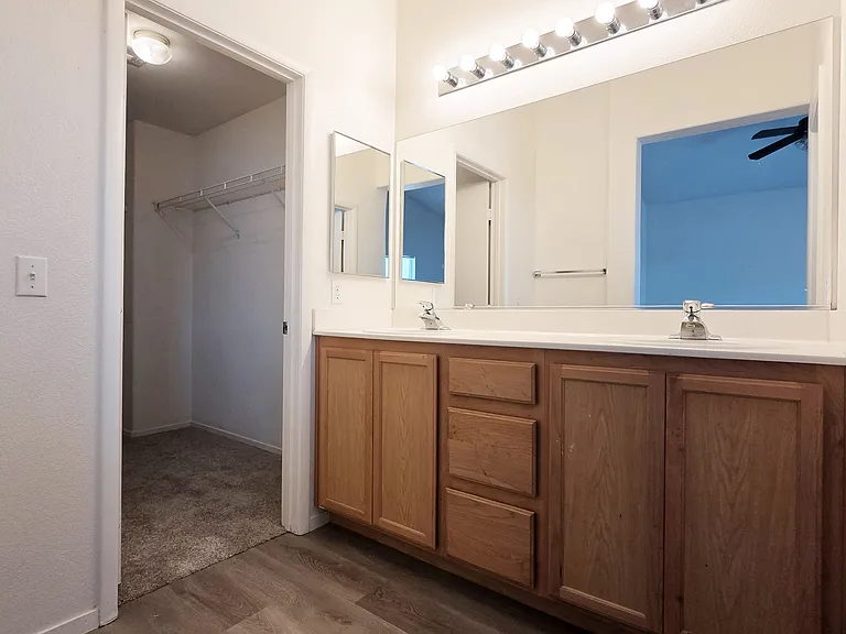 3114 Crownline Ct — Photo 16