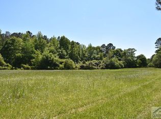 290 Wolfskin Rd, Arnoldsville, GA 30619
