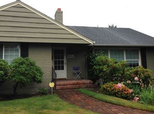 6810 44th Pl NE, Seattle, WA 98115