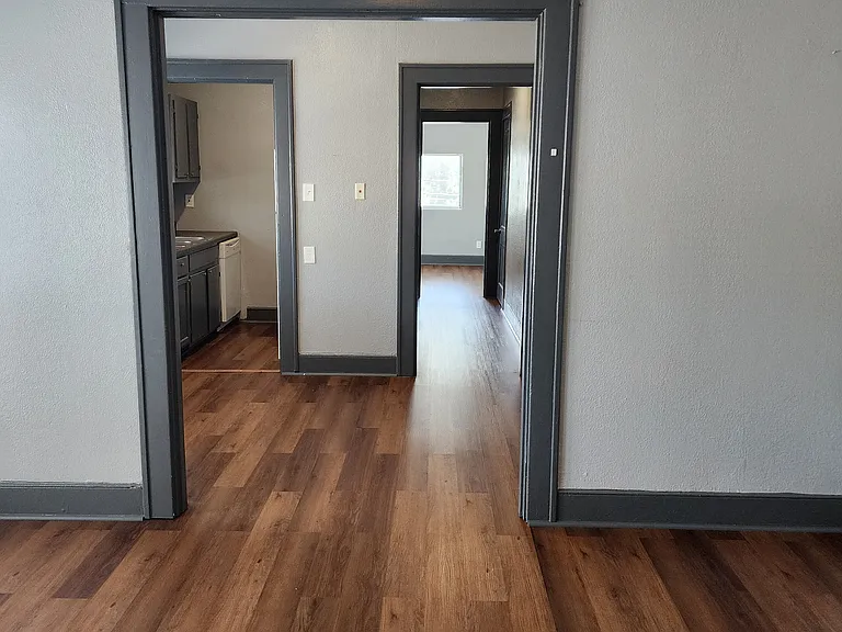 804 N Lancaster Ave #3 — Photo 23