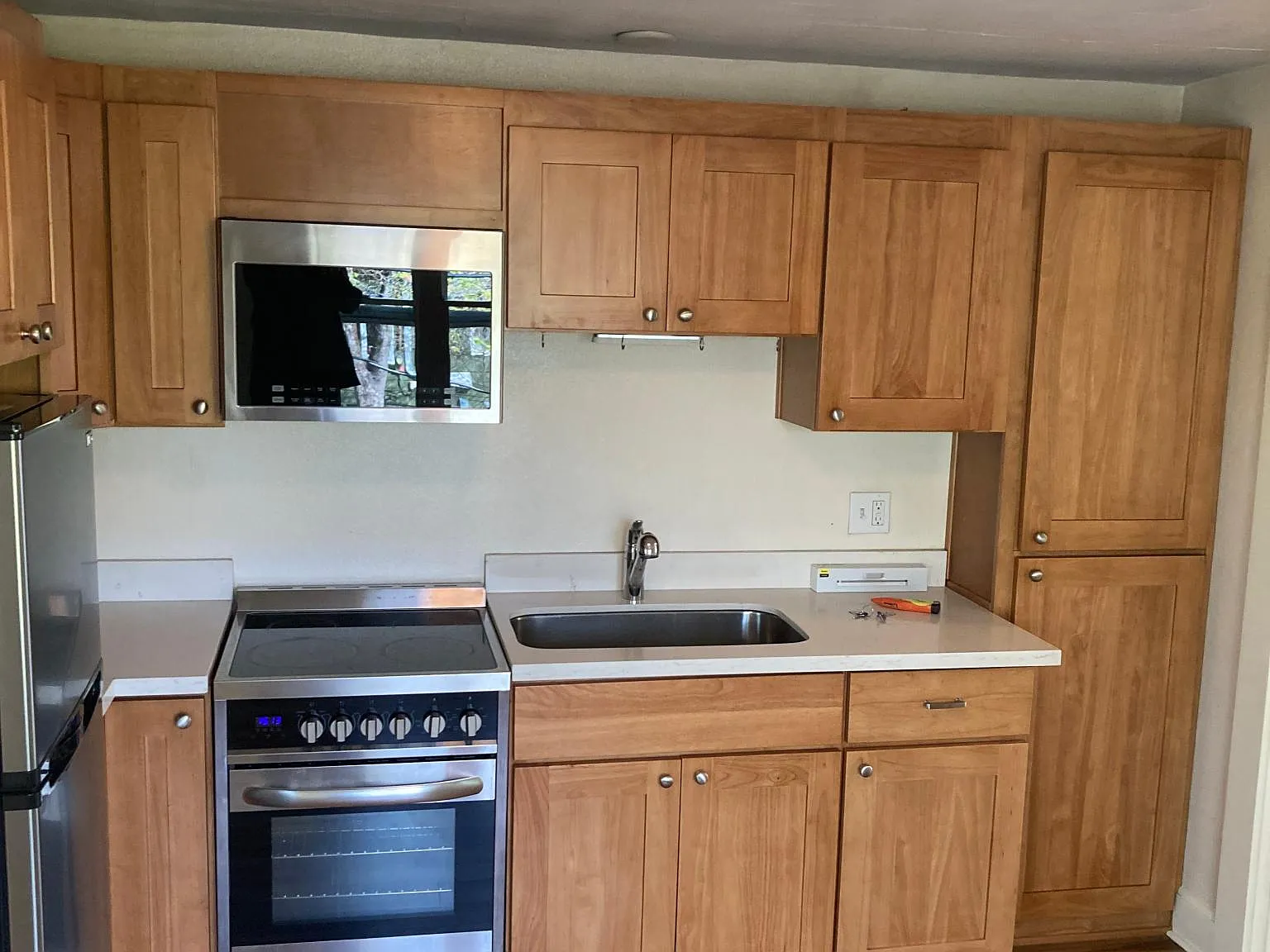 8605 SE 11th Ave — Photo 3