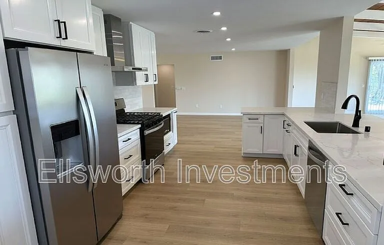 13627 Atoka Pl — Photo 4