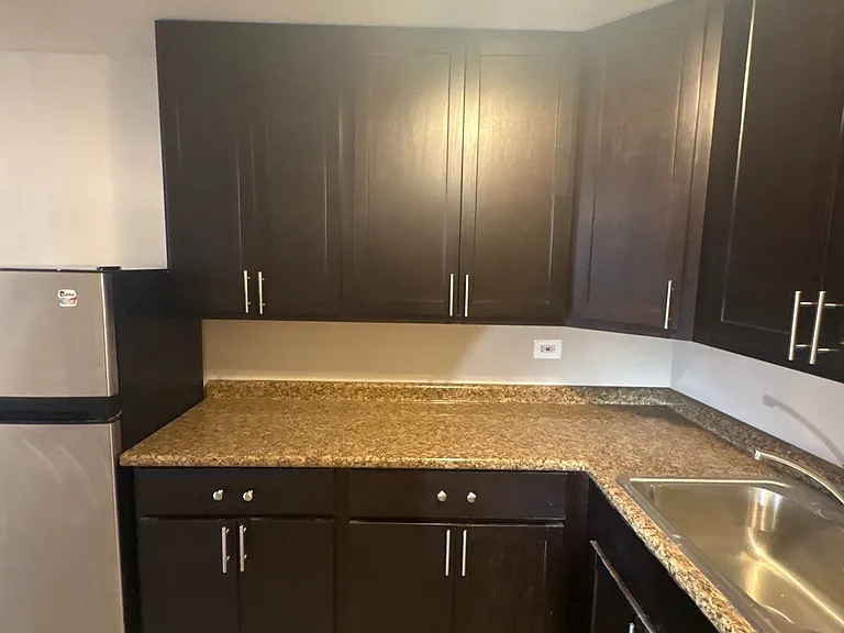 7444 S Langley Ave — Photo 5