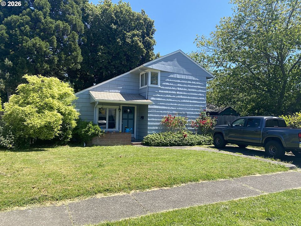 1st image of 2963 Alder St