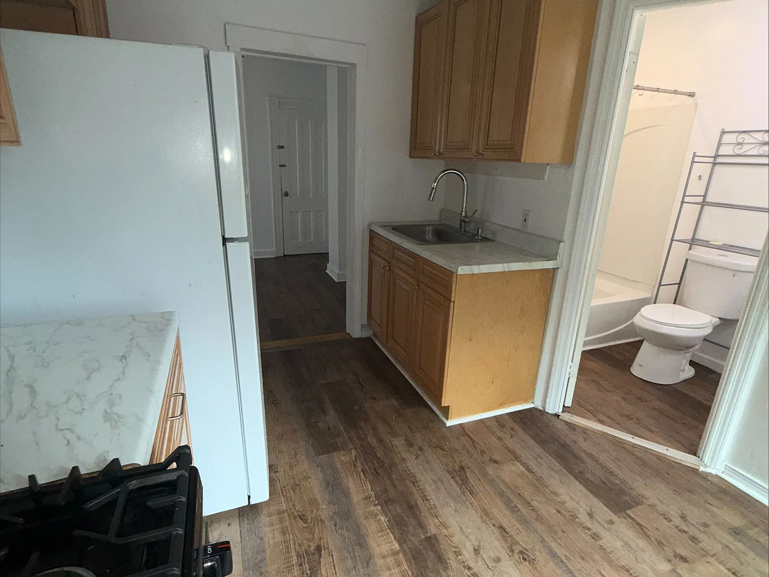2 bed, 740 sqft, $2,950 — Photo 3