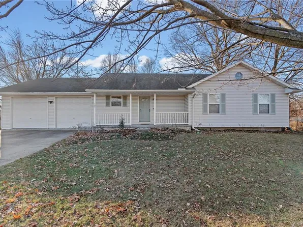 301 Walnut St, Lathrop, MO 64465