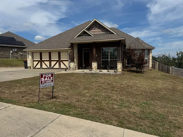 2027 Lisa Ln, Van Buren, AR 72956