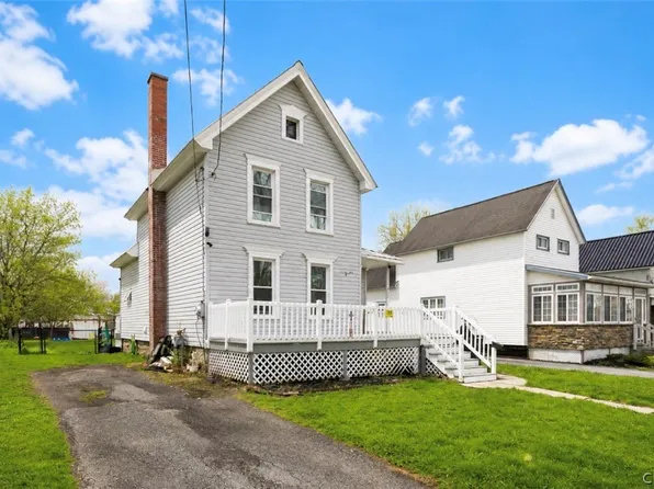 662 Davidson St, Watertown, NY 13601