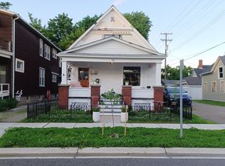 1412 Pleasant Pl, Port Huron, MI